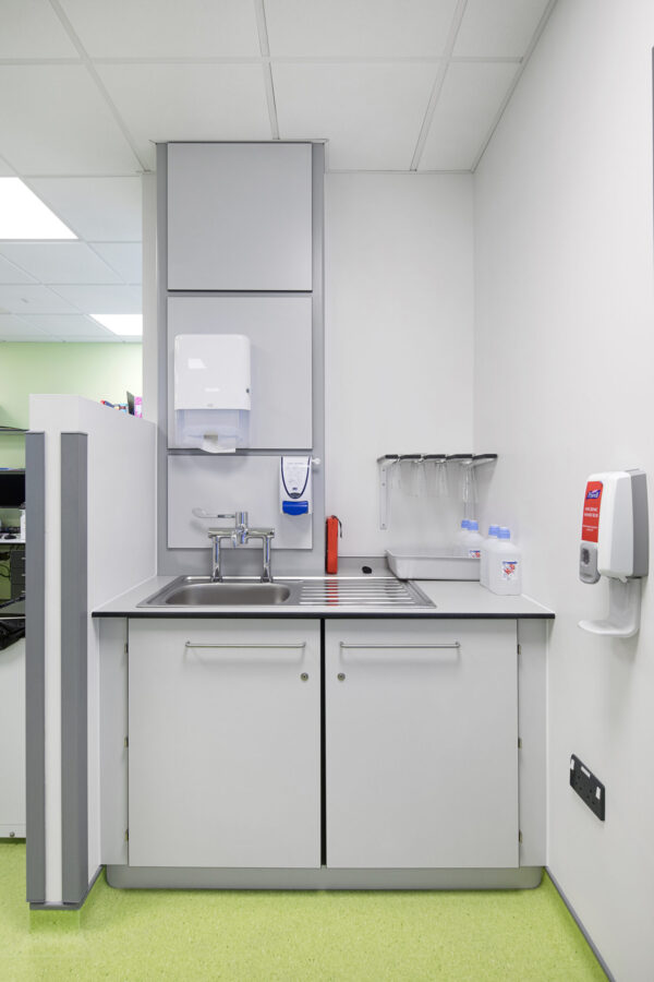 Markwik Pillar Mounted - Image 2