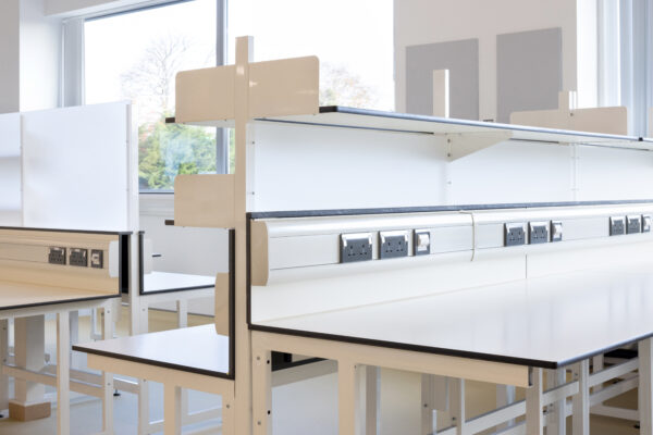 3m Long Worktop with Crescent Edge Profile - Image 2