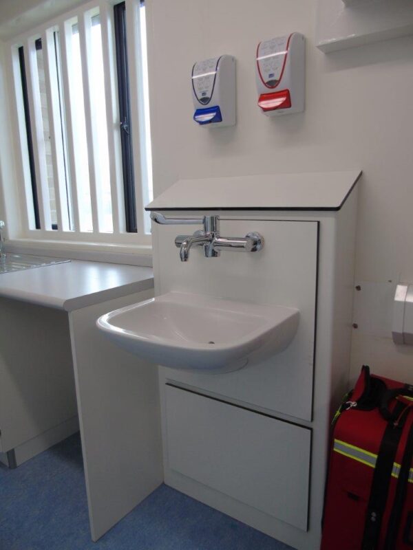 Virseal Ultimate IPS Hand Wash Station (Half Height) - Image 2