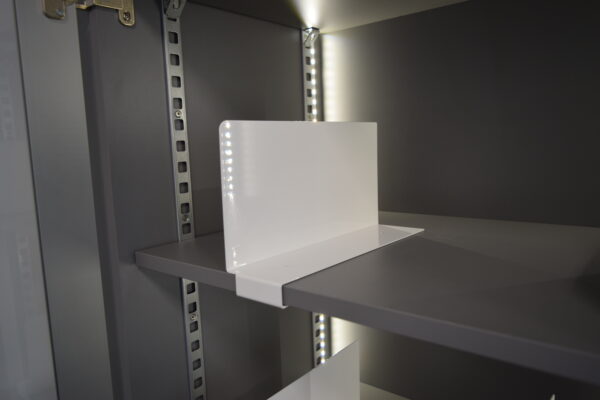 Push On Shelf Dividers for 18mm Shelves - Image 2